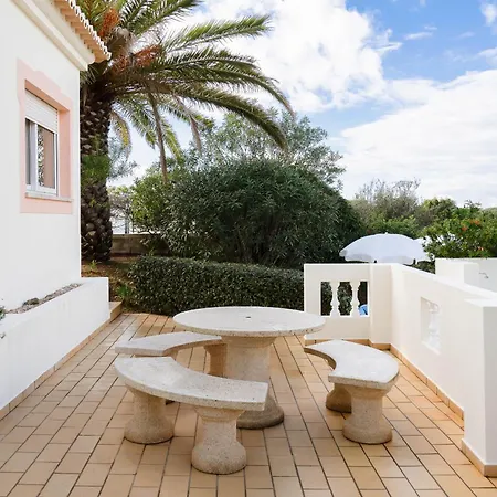 فيلة A Casinha *